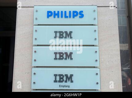 Philips e IBM a Berlino, in Germania Foto Stock