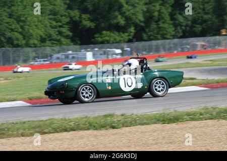 2021 Vintage Grand Prix SVRA al circuito Mid-Ohio Raceway. Ruotate due volte Foto Stock