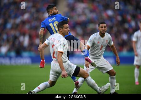Londra, Inghilterra. 06/07/2021, Lorenzo Insigne (Italia)Cesar Azpilicueta (Spagna)Koke Jorge Resurreccion Merodio (Spagna) durante l'UEFA 'European Championship 2020 Semifinali tra Italia 5-3 Spagna al Wembley Stadium il 06 luglio 2021 a Londra, Inghilterra. Credit: Maurizio Borsari/AFLO/Alamy Live News Foto Stock