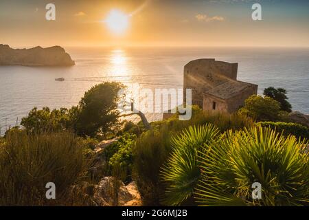 Torre de cala en basset alla luce della sera Foto Stock