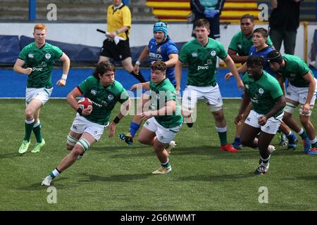 Cardiff, Regno Unito. 07 luglio 2021. Alex Soroka d'Irlanda fa una pausa. 2021 Six Nations U20 Championship round 4, Italia contro Irlanda al BT Sport Cardiff Arms Park di Cardiff, Galles del Sud, mercoledì 7 luglio 2021. pic di Andrew Orchard/Andrew Orchard sports photography/Alamy Live news Credit: Andrew Orchard sports photography/Alamy Live News Foto Stock