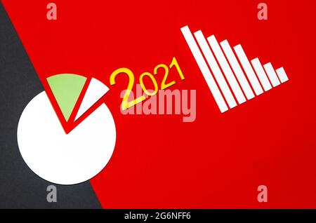 Freccia su nel mercato azionario. Il successo della crescita crescente aumenta ad un concetto. Copia spazio per il tuo text.Financial statement chart Foto Stock