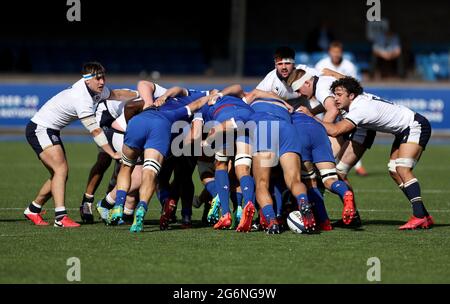 Scozia e Francia mischia durante la partita Under 20s Six Nations al Cardiff Arms Park, Cardiff. Data immagine: Mercoledì 7 luglio 2021. Foto Stock