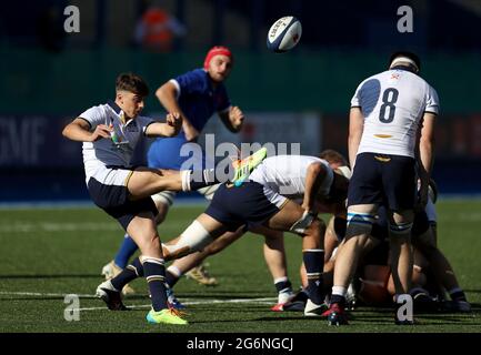 Murray Redpath in azione in Scozia durante la partita Under 20s Six Nations al Cardiff Arms Park, Cardiff. Data immagine: Mercoledì 7 luglio 2021. Foto Stock