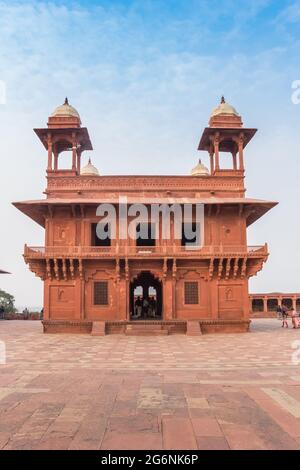 Diwan-i-Khas edificio nella città fantasma Fatehpur Sikri in Agra, India Foto Stock