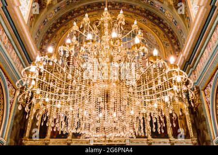 Ivano-Frankivsk Ucraina 26 settembre 2020: La cattedrale di Ivano-Frankivsk, decorazioni interne e dipinti sulle pareti della cattedrale. Nuovo Foto Stock