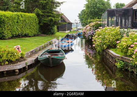 Bella vista di Giethoorn, Venezia del nord, Paesi Bassi Foto Stock