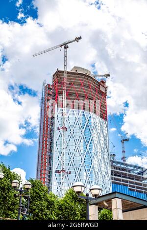 Il grattacielo residenziale di Terranova è in costruzione nel 2018, Cacary Wharf, Londra, Regno Unito Foto Stock