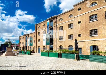 Esterno del Museum of London Docklands, West India Quay, Londra, Regno Unito Foto Stock