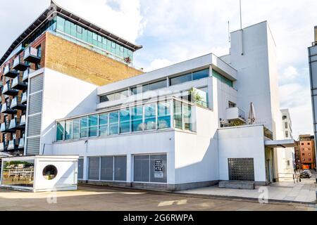 Ex edificio del Design Museum progettato da Sir Terence Conran, Shad Thames, Londra, Regno Unito Foto Stock