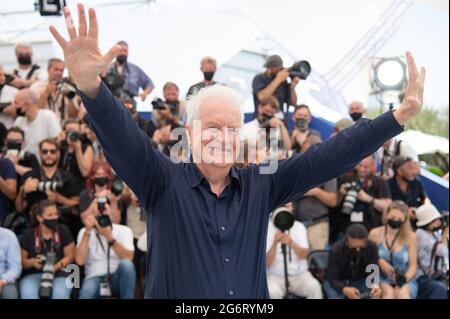 Andre Dussollier al Tout S'est Bien Passe (tutto è andato bene) Photocall come parte del 74a Festival Internazionale del Cinema di Cannes, Francia, il 08 luglio 2021. Foto di Aurore Marechal/ABACAPRESS.COM Foto Stock