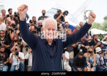 Andre Dussollier al Tout S'est Bien Passe (tutto è andato bene) Photocall come parte del 74a Festival Internazionale del Cinema di Cannes, Francia, il 08 luglio 2021. Foto di Aurore Marechal/ABACAPRESS.COM Foto Stock