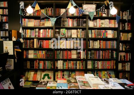 Lutyens e Rubenstein Bookshop nella Notting Hill di Londra. Foto Stock