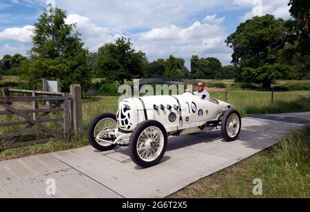 Fafnir Hall Scott Aero Special 1914/17, presentato al London Classic Car Show 2021, Syon Park Foto Stock