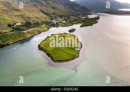 Veduta aerea della città di Illancreeve, Lackaduff - Contea di Donegal, Irlanda. Foto Stock