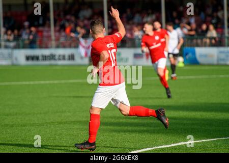 Oswestry, Inghilterra 08 luglio 2021. UEFA Europa Conference League prima partita di qualificazione tra Bala Town e Larne. Foto Stock