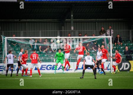 Oswestry, Inghilterra 08 luglio 2021. UEFA Europa Conference League prima partita di qualificazione tra Bala Town e Larne. Foto Stock