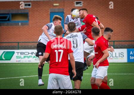 Oswestry, Inghilterra 08 luglio 2021. UEFA Europa Conference League prima partita di qualificazione tra Bala Town e Larne. Foto Stock