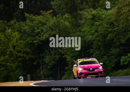 69 Stefana Quinto (ITA), TEAM OREGON, RENAULT CLIO CUP EUROPE, in azione durante il 7° round della Clio Cup Europe 2021, dal 9 al 11 luglio 2021 sull'Hungaroring, a Budapest, Ungheria - Foto Joao Filipe/DPPI Foto Stock