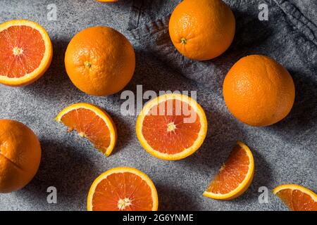 Arance di Caracara Raw biologiche pronte a mangiare Foto Stock