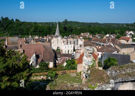 Herisson ha designato la Petite Cité de Caractère. Notre Dame. Allier . Auvergne-Rodano-Alpi. Francia Foto Stock