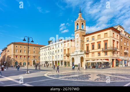 Rimini, Italia - 25 febbraio 2020: Piazza dei tre Martiri a Rimini, Emilia-Romagna Foto Stock