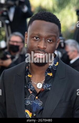 Cannes, Francia. 09 luglio 2021. DADJU partecipa alla Premiere Benedetta nell'ambito del 74a Festival Internazionale del Cinema di Cannes, in Francia, il 09 luglio 2021. Photo by Aurore Marechal/ABACAPRESS.COM Credit: Abaca Press/Alamy Live News Foto Stock