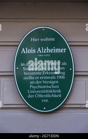 Immagine simbolica e concettuale: Demenza di Alzheimer; si noti che Alois Alzheimer visse lì come studente a Tübingen, in Germania. Foto Stock