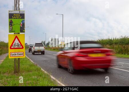 Pass Safely Sign Cycle Event, Police Community Road Safety Partnership   segnali stradali a Southport, Regno Unito Foto Stock