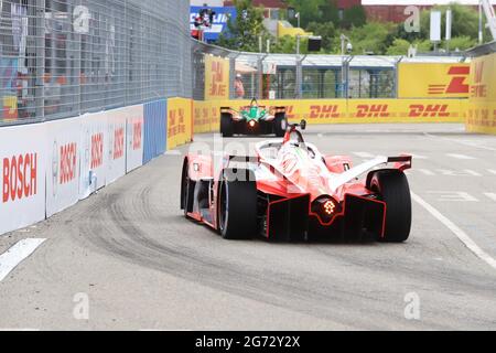 10 luglio 2021, Brooklyn, USA: (NUOVO) Stagione 7, ABB New York City Formula e-Prix World Championship. 10 luglio 2021, Brooklyn, New York, USA: La Stagione 7, ABB New York City e-Prix che si svolge a Brooklyn, dal 10 al 11 luglio con molti piloti dopo l'assenza dello scorso yearÃ¢â‚¬â„¢a causa della COVID-19. Formula e World Championship, è un campionato monoleggere di motorsport per auto elettriche. La serie è stata concepita nel 2011 a Parigi dal presidente della FIA Jean Todt e dall'imprenditore spagnolo Alejandro Agag, che è anche l'attuale presidente della Formula e Holdings. Credito: Jose Francisco/Thenews2 (credito Foto Stock