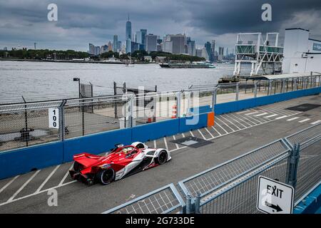 06 Eriksson Joel (swe), Dragon / Penske Autosport, Penske EV-5, azione durante l'ePrix 2021 di New York City, 6° incontro del Campionato del mondo di Formula e 2020-21, sul circuito di Brooklyn Street dal 10 al 11 luglio, a New York, USA - Foto François Flamand / DPPI Foto Stock