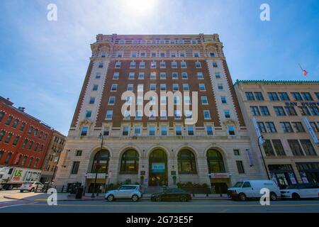 Bancroft Hotel è un hotel di Beaux Arts costruito nel 1912 a 50 Main Street a Worcester Common nel centro di Worcester, Massachusetts ma, Stati Uniti. Foto Stock