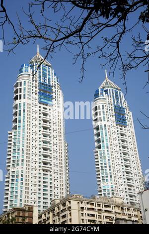 Mumbai l'Imperial è un complesso di grattacieli residenziali di Shapoorji Pallonji, Tardeo Mumbai, uno degli edifici completati più alti Foto Stock