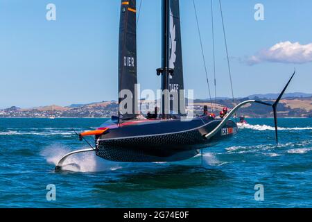 Prada Cup Final, Ineos Team UK (UK) in gara 5. Waitemata Harbour, Auckland, Nuova Zelanda, 20 febbraio 2021. Foto Stock