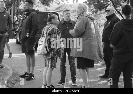 Gli equipaggi di film di ITV stanno filmando le scene della funivia sulla Great Orme Llandudno Wales per Coronation Street Foto Stock