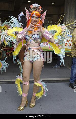 Parigi, Francia. 4 luglio 2021. Carnevale tropicale di Parigi e Ile-de-France allo Stadio Charlety il 4 luglio 2021 a Parigi, Francia. Foto Stock