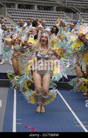 Parigi, Francia. 4 luglio 2021. Carnevale tropicale di Parigi e Ile-de-France allo Stadio Charlety il 4 luglio 2021 a Parigi, Francia. Foto Stock