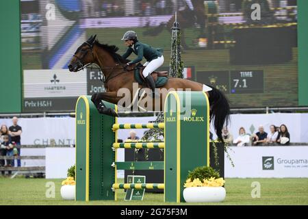 Fanny Skalli a cavallo Jonka-A durante i Masters Chantilly 2021, evento equestre FEI, Jumping CSI5 il 10 luglio 2021 a Chateau de Chantilly a Chantilly, Francia - Foto Christophe Bricot / DPPI Foto Stock