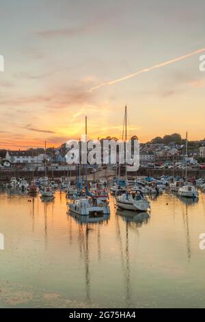 Saundersfoot Harbour, Pembrokeshire, Galles, Regno Unito Foto Stock