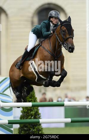 Fanny Skalli a cavallo Jonka-A durante i Masters Chantilly 2021, evento equestre FEI, Jumping CSI5 il 10 luglio 2021 a Chateau de Chantilly a Chantilly, Francia - Foto Christophe Bricot / DPPI Foto Stock