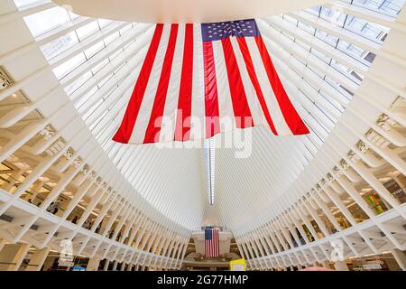 New York, 4 LUGLIO 2021 - Vista interna dell'Oculus Center Foto Stock