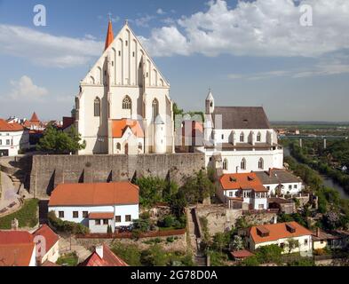 Chiesa gotica di San Nicola in ceco Kostel svateho Mikulase, Znojmo, Moravia meridionale, Repubblica Ceca Foto Stock