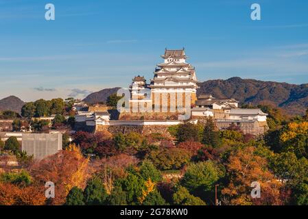 Castello di himeji, noto anche come Castello di White Egret o Castello di White Heron, a hyogo, giappone Foto Stock