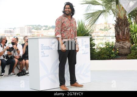 12 luglio 2021, Cannes, Provence Alpes Cote d'Azur, Francia: Rahul JAIN durante la fotocellula 'Invisible Demons' nell'ambito del 74a Festival annuale del Cinema di Cannes il 12 luglio 2021 a Cannes, Francia (Credit Image: © Mickael Chavet via ZUMA Wire) Foto Stock