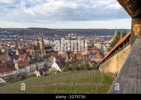 Europa, Germania, Baden-Wuerttemberg, Esslingen, Castello di Esslingen, Vista dal Seilergang sulla città vecchia di Esslingen Foto Stock