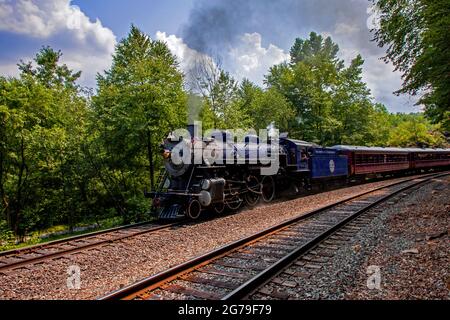 Reading Blue Mountain e Northern Railroad 425 è una 6-2 locomotiva a vapore leggera del tipo 'Pacifico' costruita originariamente nel 1928 dalla locomotiva Baldwin W. Foto Stock