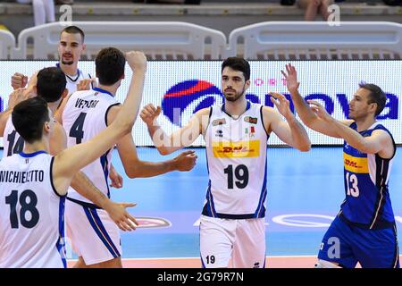 Cisterna di Latina, Italia. 11 Luglio 2021. Italia vs Argentina durante il Test Match Volley prima di partire per i Giochi Olimpici di Tokyo al Palazzetto dello Sport (Cisterna di Latina). (Foto di Domenico Cippitelli/Pacific Press) Credit: Pacific Press Media Production Corp./Alamy Live News Foto Stock