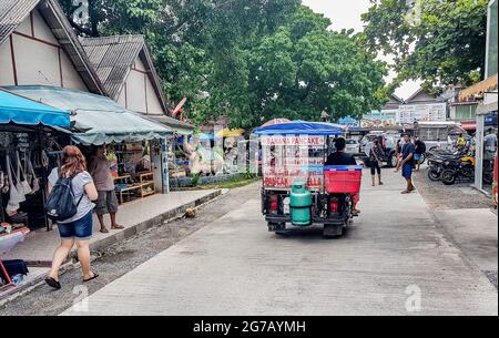 Surat Thani Thailandia 26. Mai 2018 Street bar e ristoranti a Bo Phut sull'isola di Koh Samui in Thailandia. Foto Stock