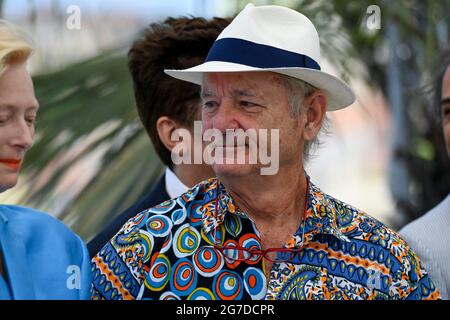 Bill Murray partecipa alla fotocellula del film The French Dispatch durante il 74a Festival di Cannes, in Francia, il 13 2021 luglio. Foto di Julien Reynaud/APS-Medias/ABACAPRESS.COM Foto Stock