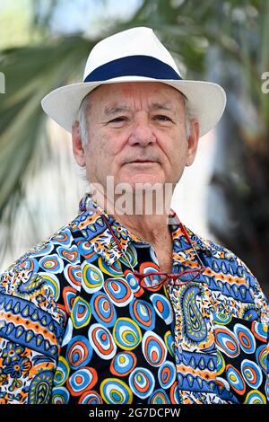 Bill Murray partecipa alla fotocellula del film The French Dispatch durante il 74a Festival di Cannes, in Francia, il 13 2021 luglio. Foto di Julien Reynaud/APS-Medias/ABACAPRESS.COM Foto Stock